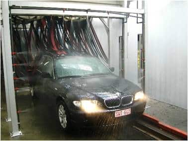 car-wash : nettoyage des véhicules en tunnel